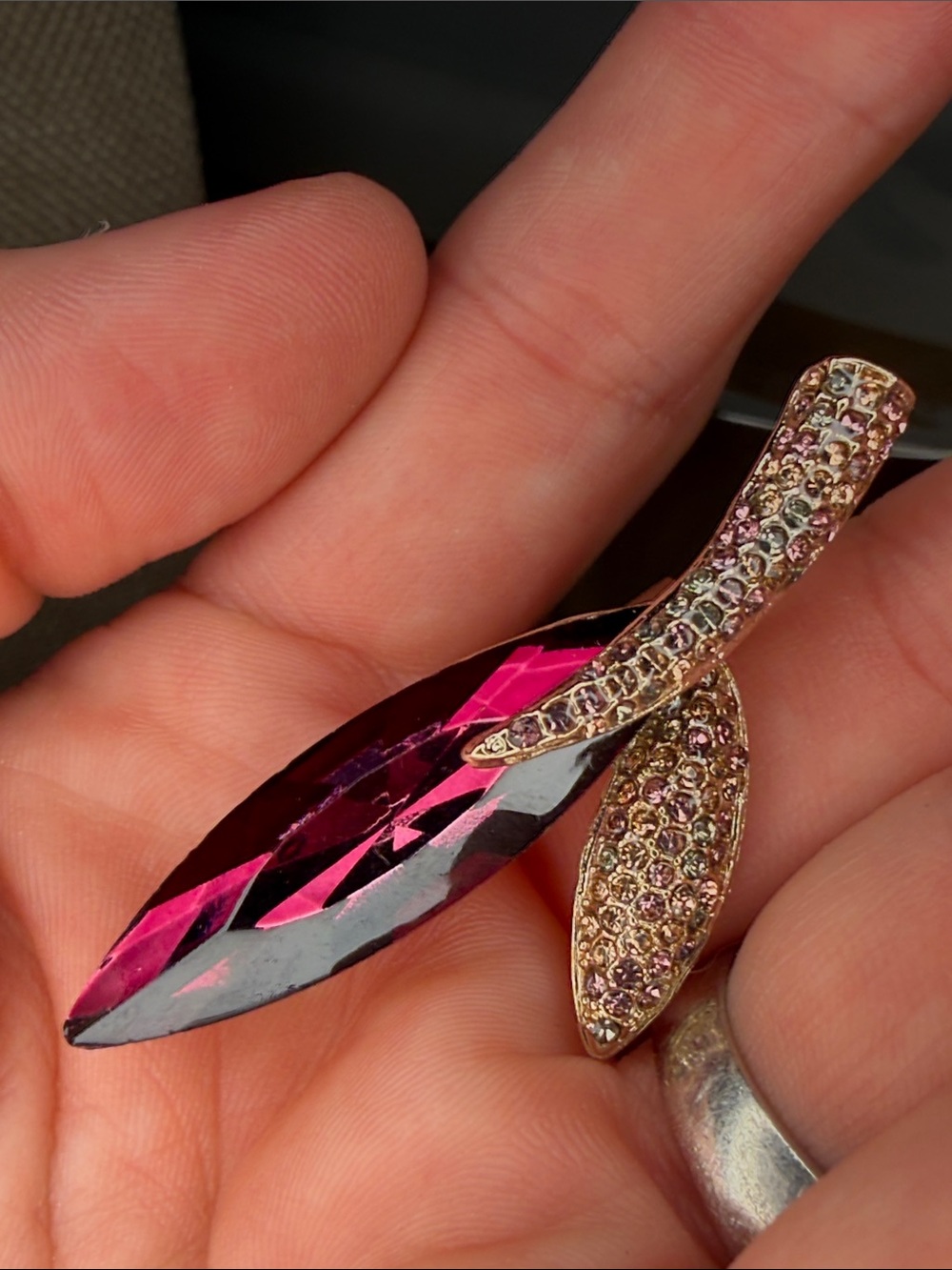 Pink Crystal Leaf Brooch Pendant